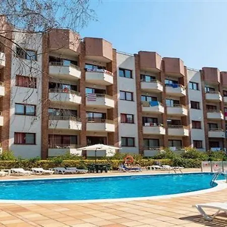 Mariposas Aparthotel 2*