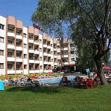 公寓式酒店 马利波萨公寓式酒店 滨海略雷特