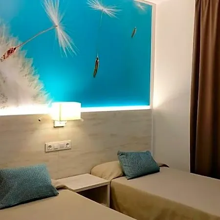 马利波萨公寓式酒店 滨海略雷特