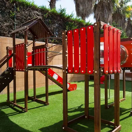 Mariposas Aparthotel 4*