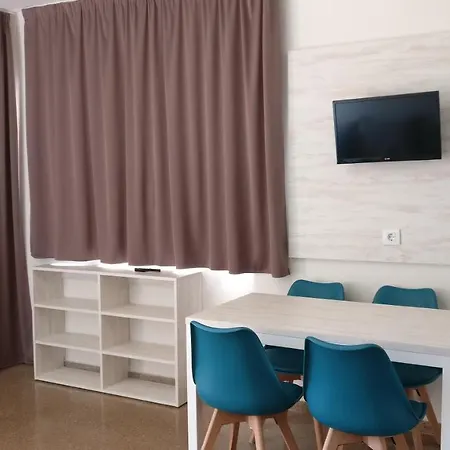 Apartahotel Mariposas 4*