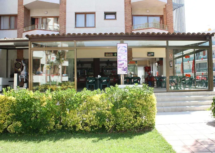 Aparthotel Mariposas 4*