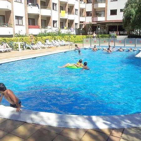Aparthotel Mariposas 2*