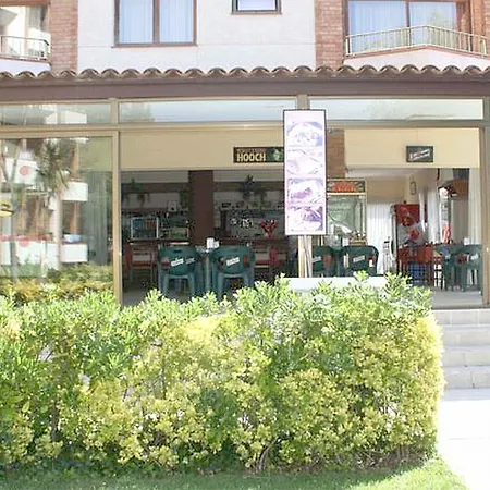 アパートホテル Mariposas 4*